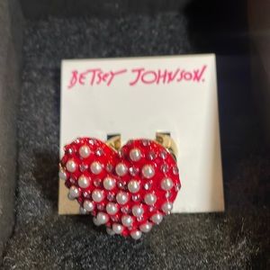 Betsey Johnson Ted Heart Ring with Faux Prarls